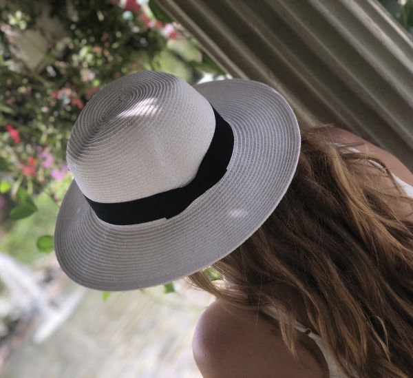 20 Best Large Head Hats For Women – Sungrubbies