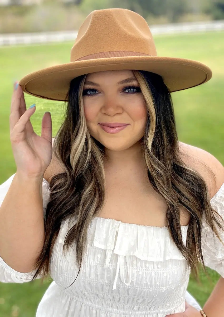 Temecula Felt Fedora Hat Camel M for Women Wide Brim UPF 50 Fits Large Heads from Sungrubbies Temecula Felt Fedora Hat Camel M for Women Wide Brim UPF 50 Fits Large Heads from Sungrubbies