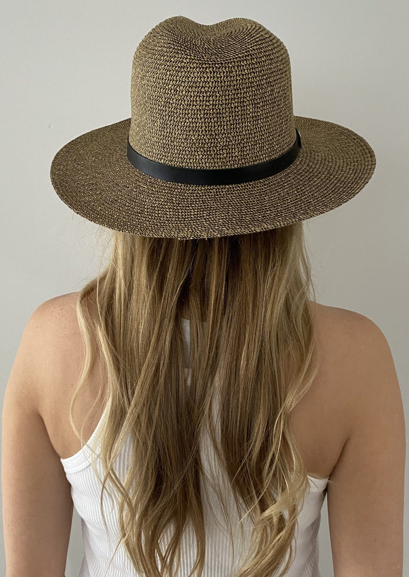 Fedora hat straw woman store