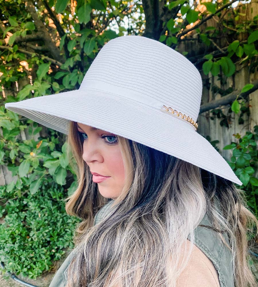 Women's Big Brimmed Hat UPF 50 with Gold Chain Ribbon Fits Large Heads White 2XLarge